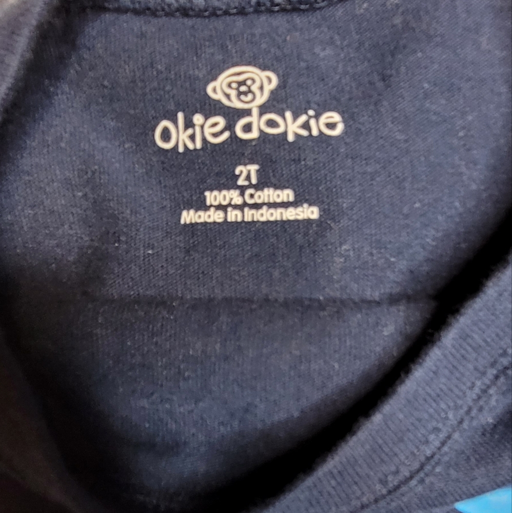 💙4 Toddler Shirts - Picture 3 of 9
